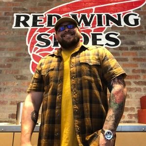 Meet your Posher, Eric